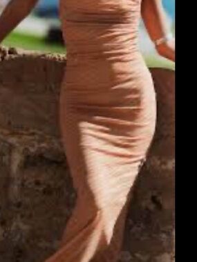 Zara Slim Ribbed Maxi Dress